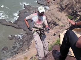 Rappelling Rappelling